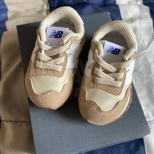 Baby new balance shoes